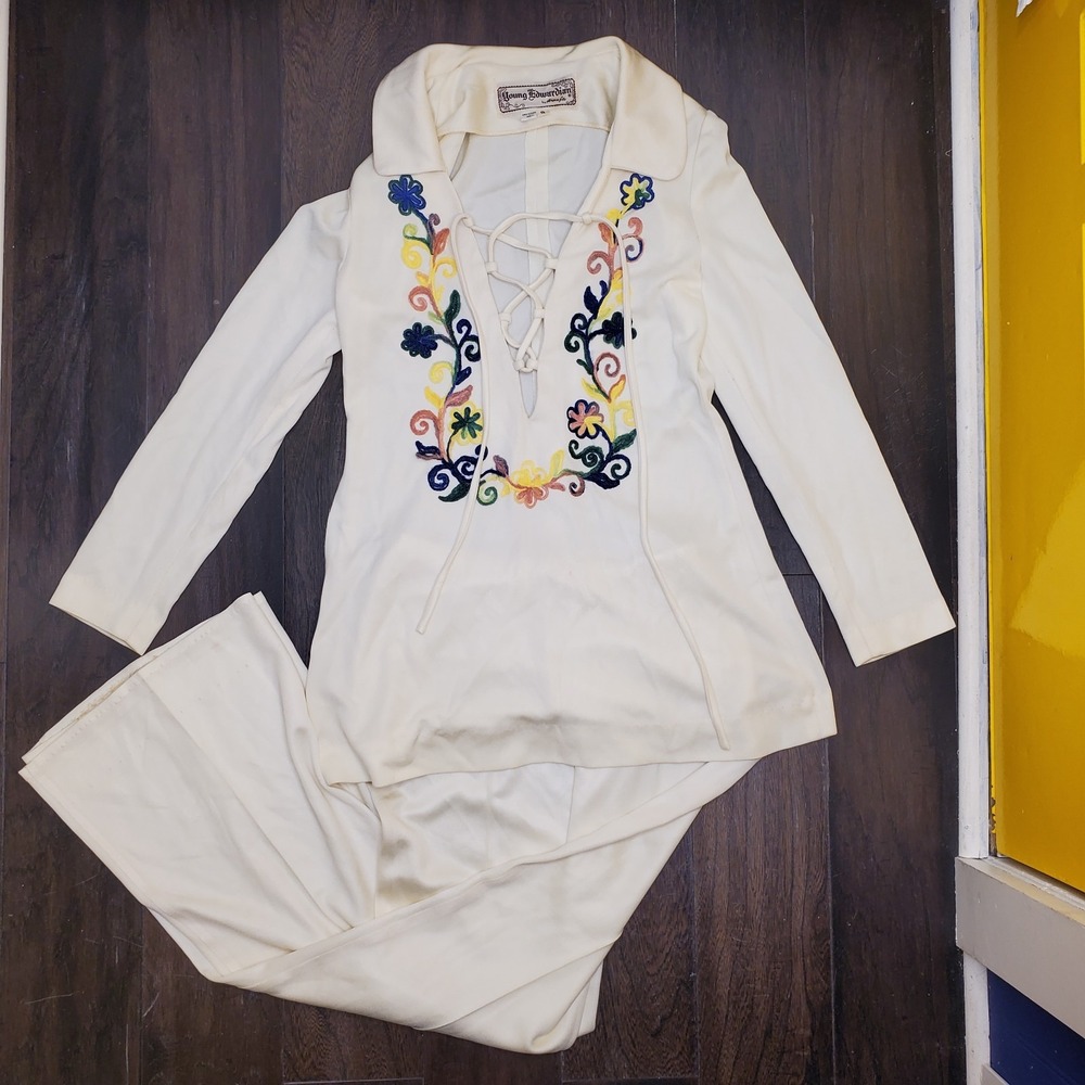 VTG Women's 70s 2 Pc White Embroidered Hippie Leisure Suit Sz 9 Young Edwardian
